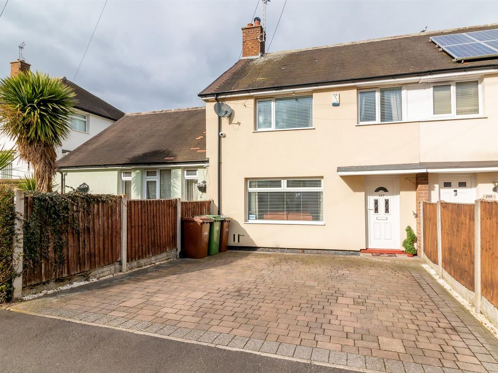 3 bed terraced house for sale in Summerwood Lane, Clifton, Nottingham