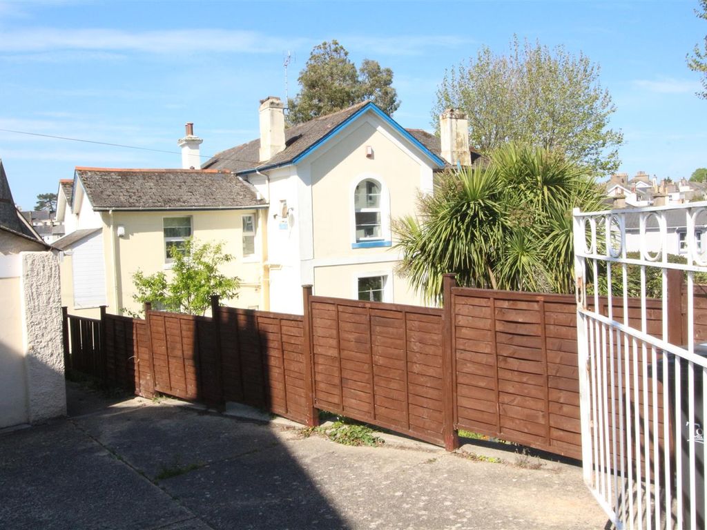 1 bed property to rent in Windsor Road, Torquay, Devon TQ1, £650 pcm Zoopla