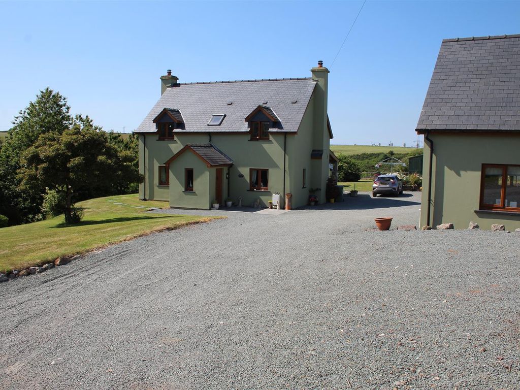 3 bed detached house for sale in Goldborough Road, Hundleton, Pembroke