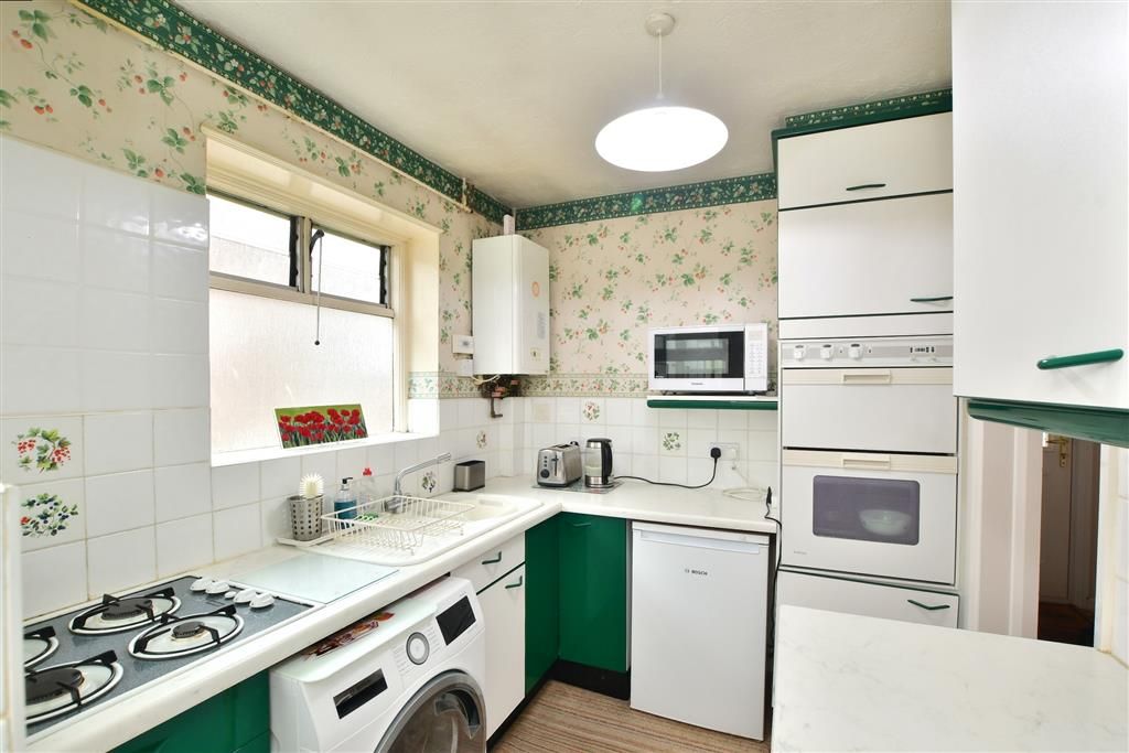 2 bed semidetached bungalow for sale in Kenmure Avenue, Patcham