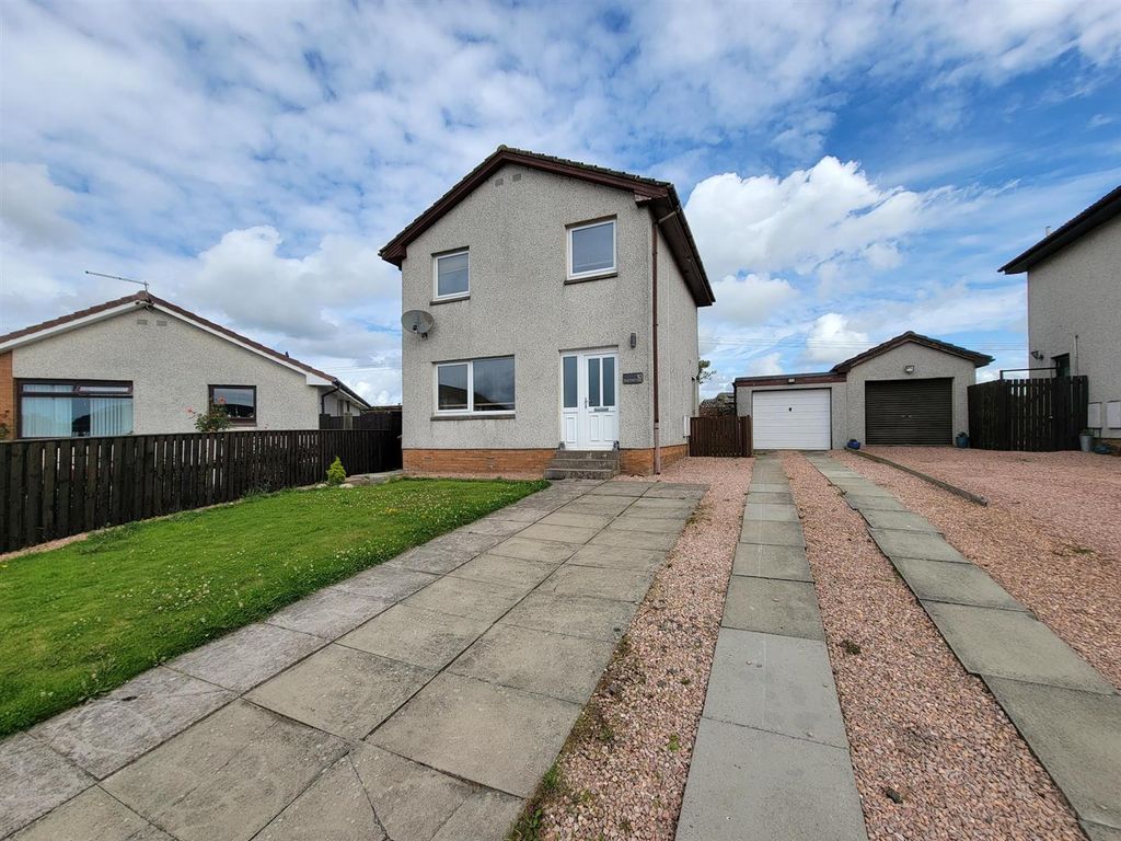 3 bed detached house to rent in Crawford Park, Springfield, Cupar KY15