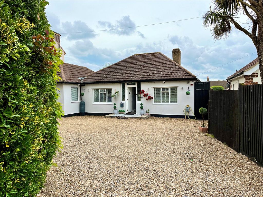 3 bed bungalow for sale in Blackfen Road, Sidcup, Kent DA15 Zoopla