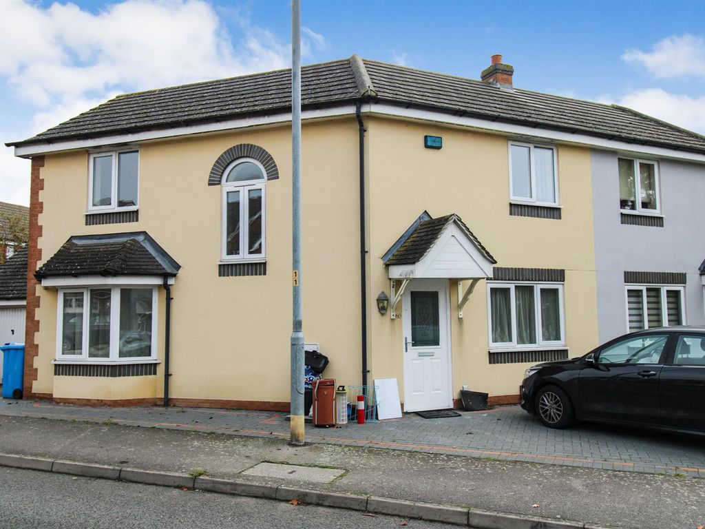 3 bed semidetached house to rent in Boughton Road, Corby NN18, £1,200 pcm Zoopla