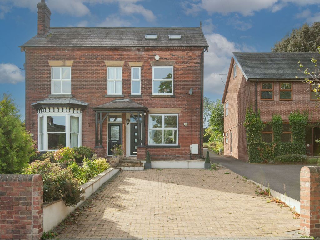 3 bed semidetached house for sale in Church Street North, Old