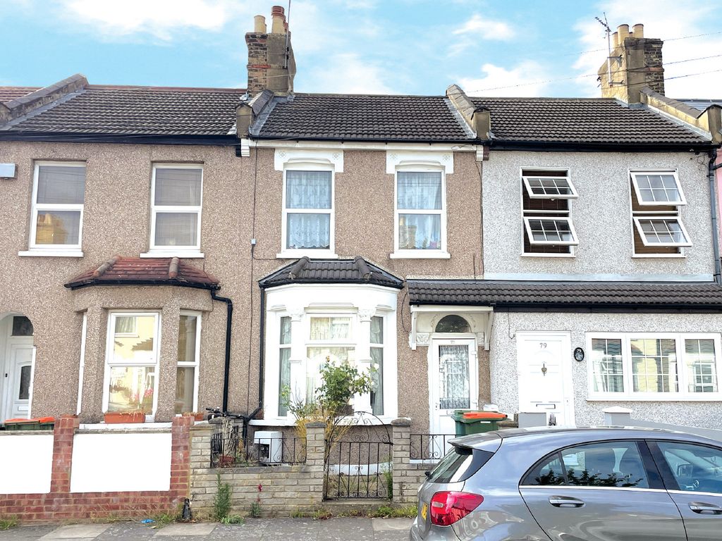 2 bed terraced house for sale in Patrick Road, London E13, £250,000