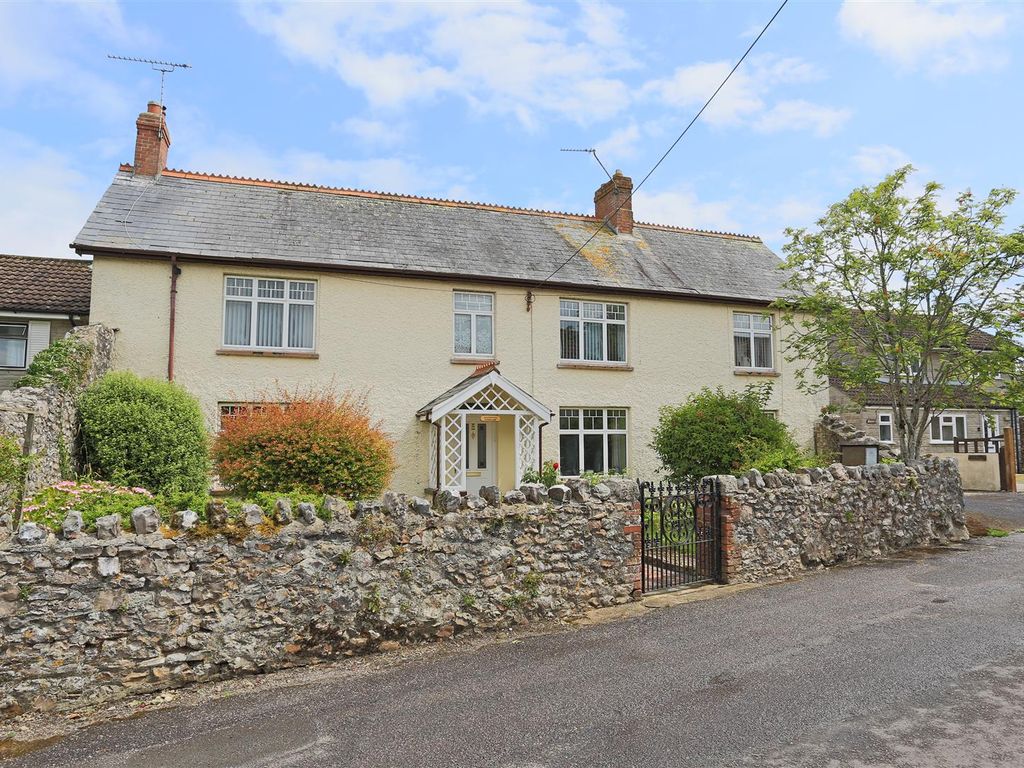 4 bed property for sale in Post Office Lane, South Chard, Chard TA20