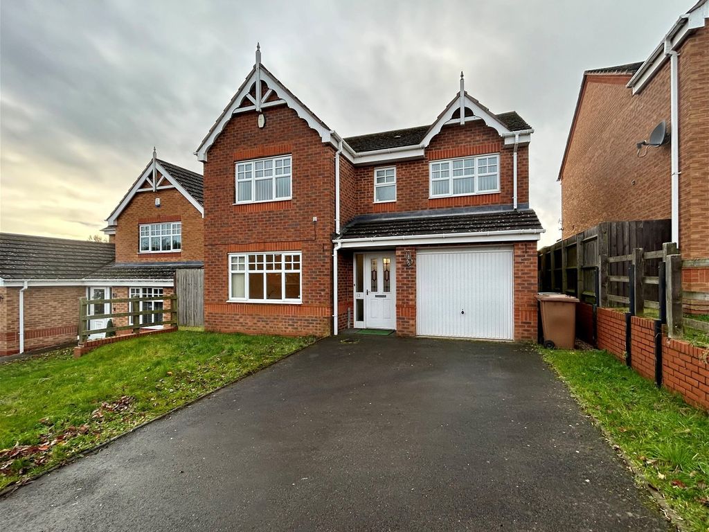 4 bed detached house for sale in Katsura Close, Streetly, Sutton