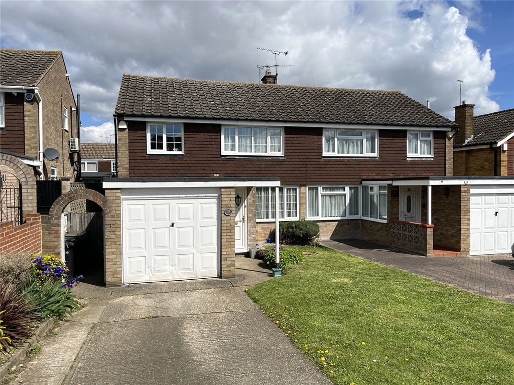 3 bed semidetached house for sale in Pepper Hill, Northfleet, Kent