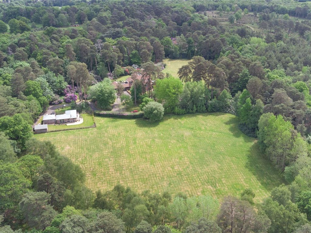 5 bed detached house for sale in Stoke Common Road, Fulmer, Slough SL3