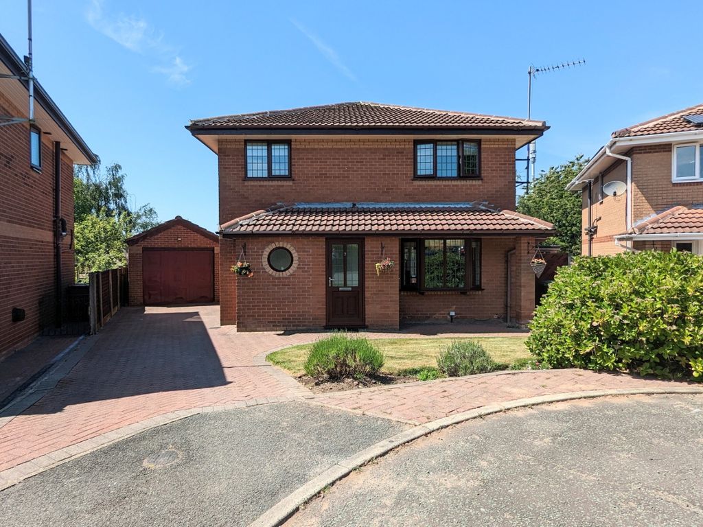 4 bed detached house for sale in Mountwood, Skelmersdale, Lancashire