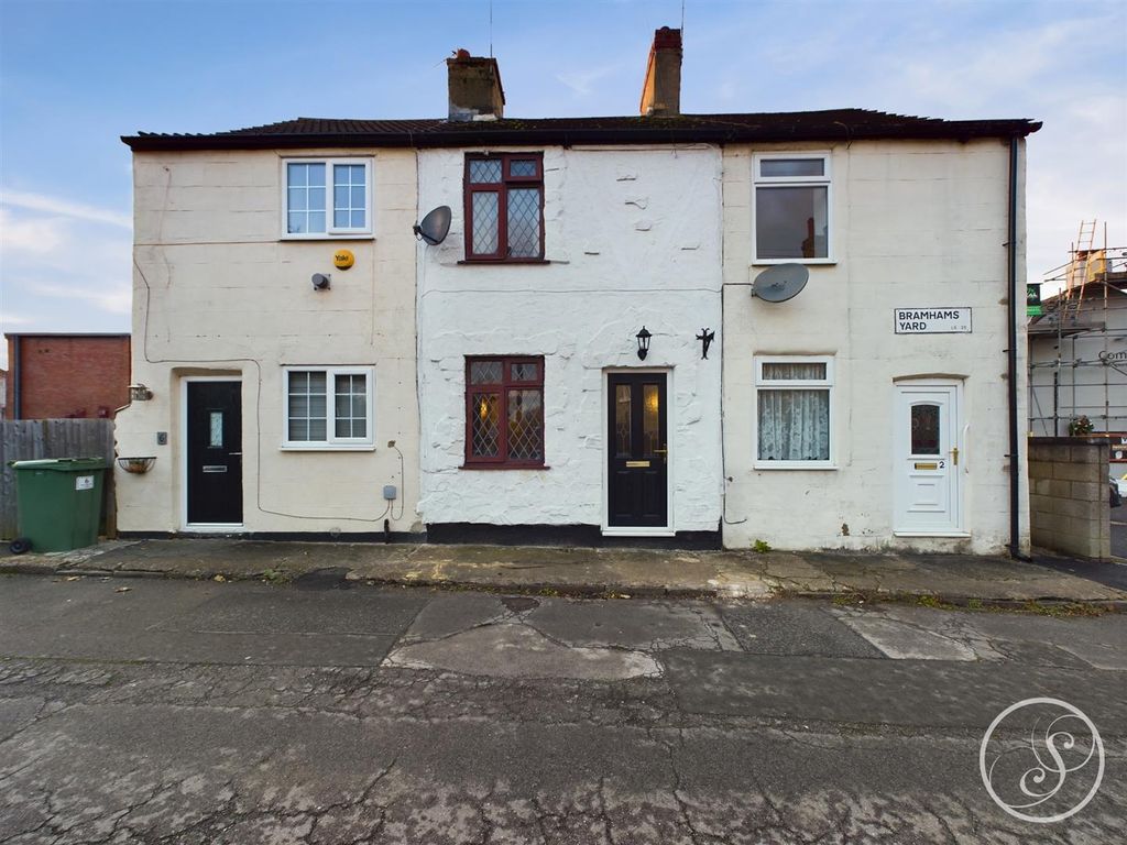 1 bed cottage for sale in High Street, Kippax, Leeds LS25, £130,000 Zoopla