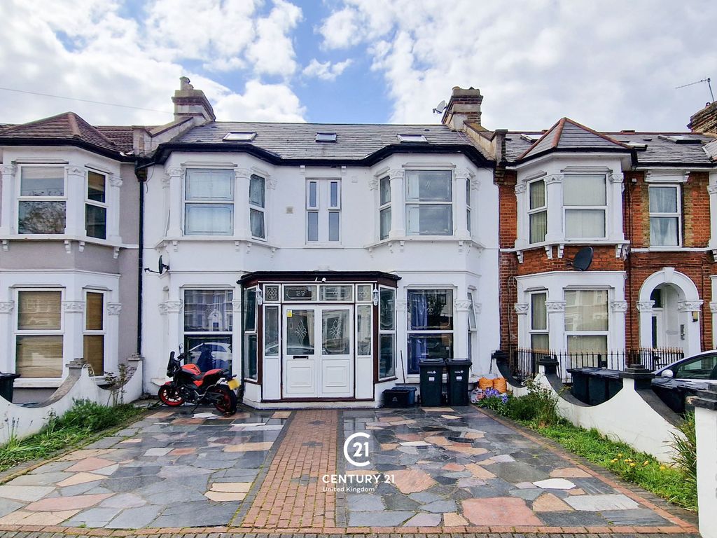 8 bed terraced house to rent in Northbrook Road, Cranbrook, Ilford IG1