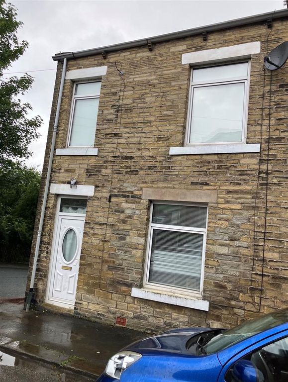 3 bed end terrace house for sale in Green End Avenue, Earby