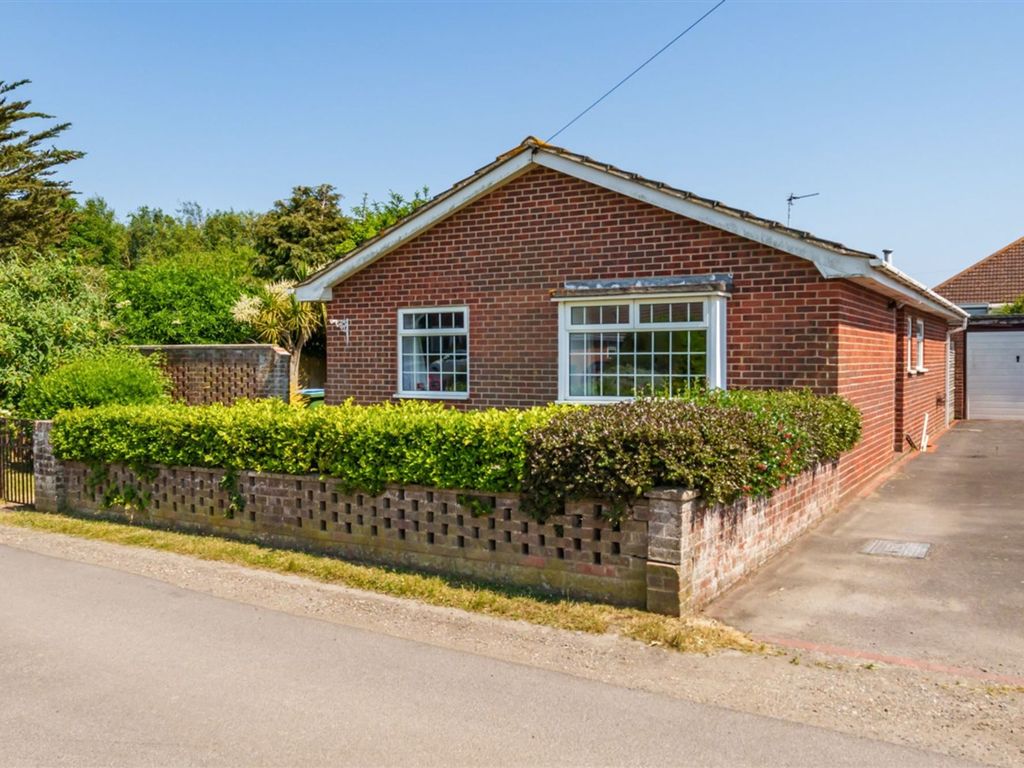 2 bed semidetached bungalow for sale in Lagoon Road, Bognor Regis PO21