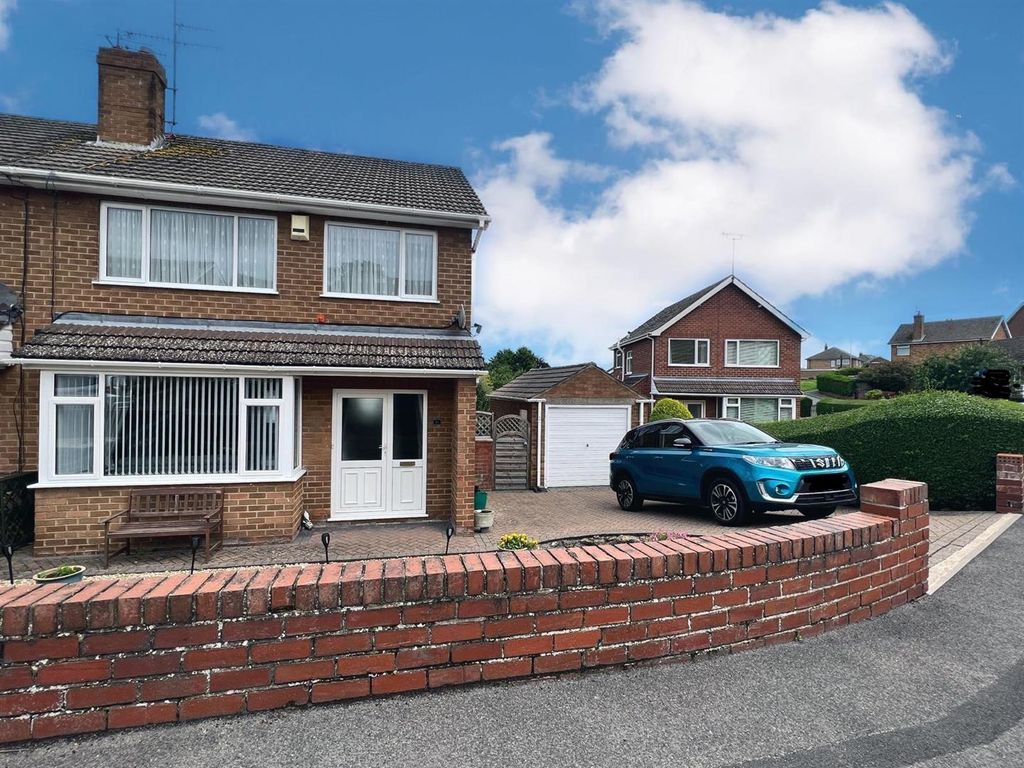 3 bed semidetached house for sale in Lady Ediths Park, Scarborough