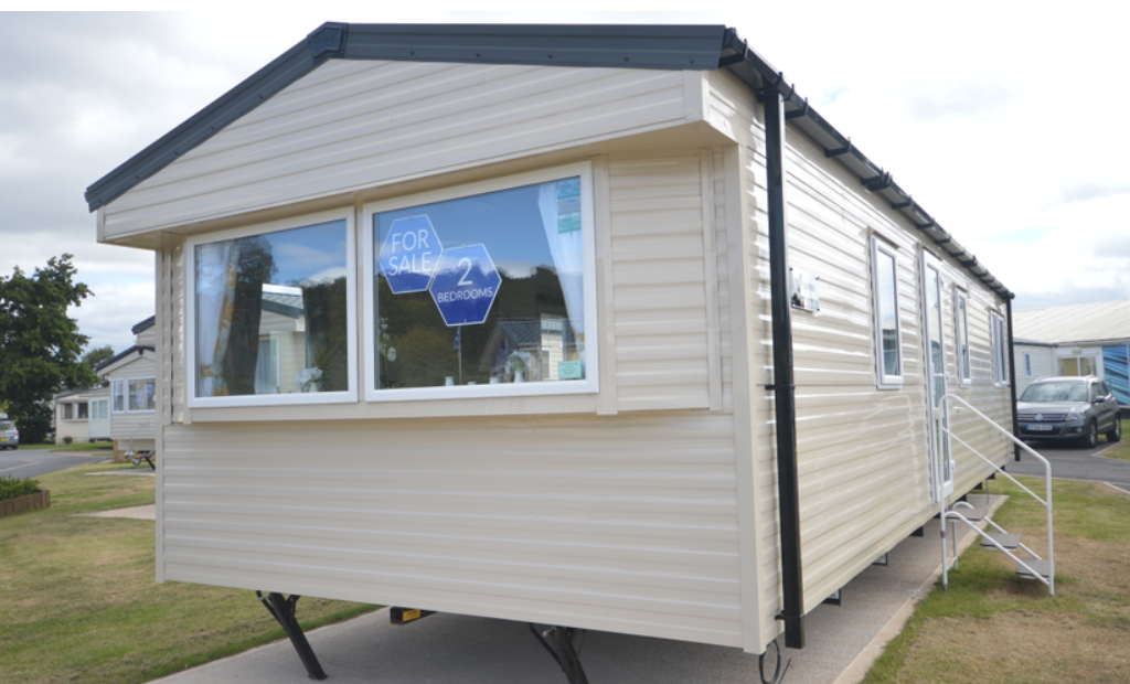 2 bed mobile/park home for sale in Warren Rd, Dawlish Warren, Dawlish