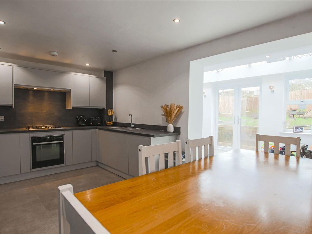 3 bed semidetached house for sale in Southwood Drive, Accrington BB5