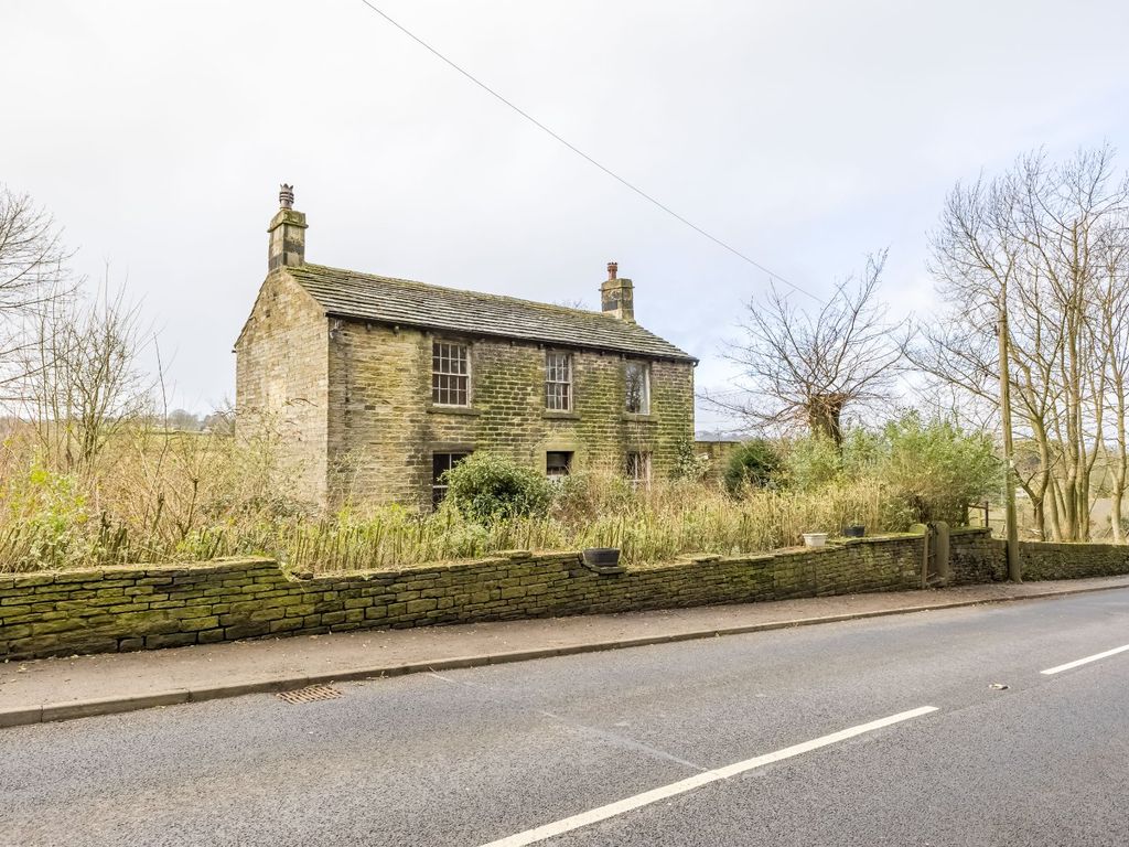 3 bed detached house for sale in Sheffield Road, Jackson Bridge