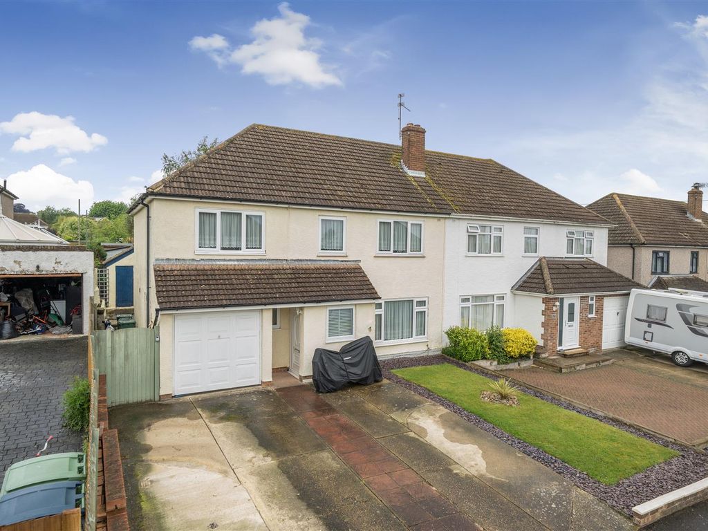 4 bed semidetached house for sale in Chamberlain Avenue, Maidstone ME16, £400,000 Zoopla