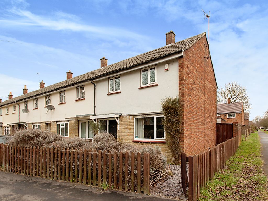 2 bed end terrace house for sale in Campkin Road, Cambridge