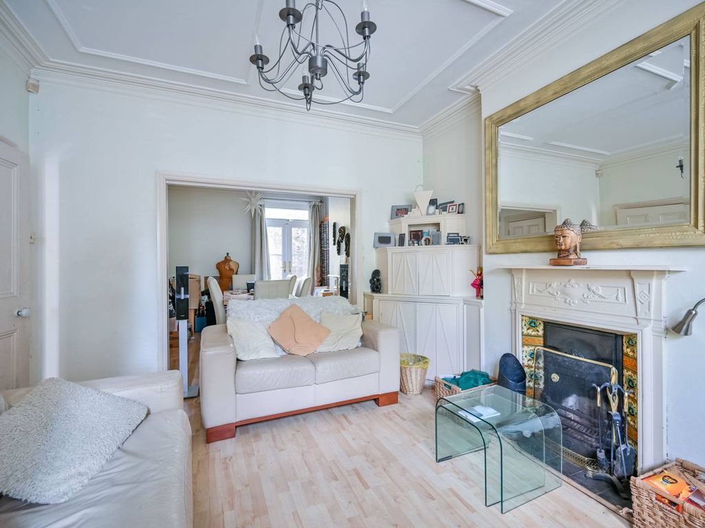 4 bed semidetached house for sale in St Stephens Road, Hounslow TW3