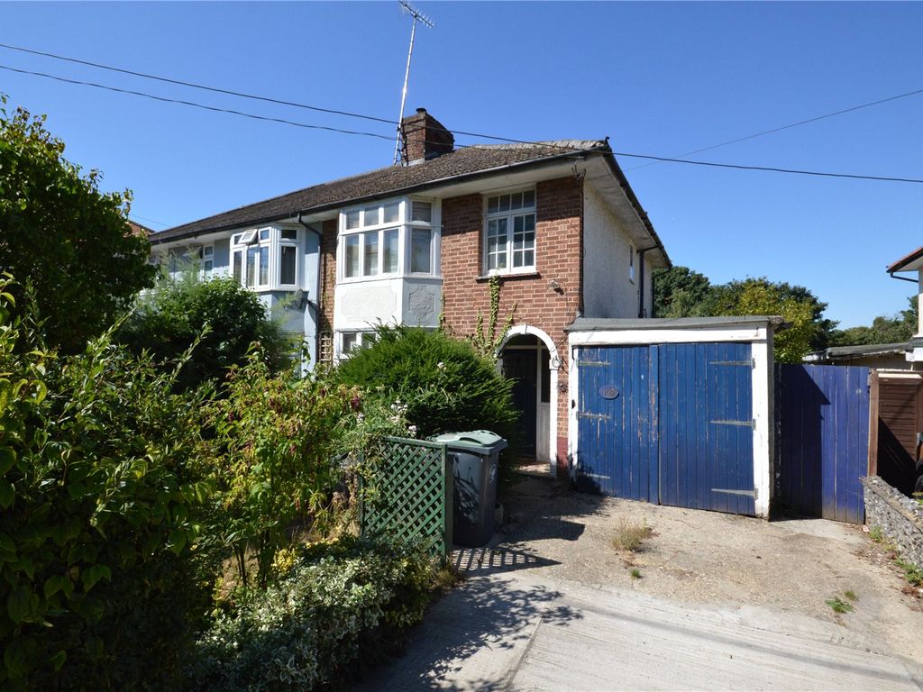 3 bed semidetached house for sale in Little Walden Road, Saffron