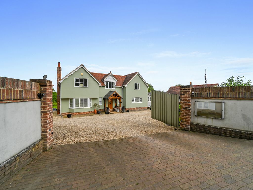 4 bed detached house for sale in Poole Street, Great Yeldham, Halstead