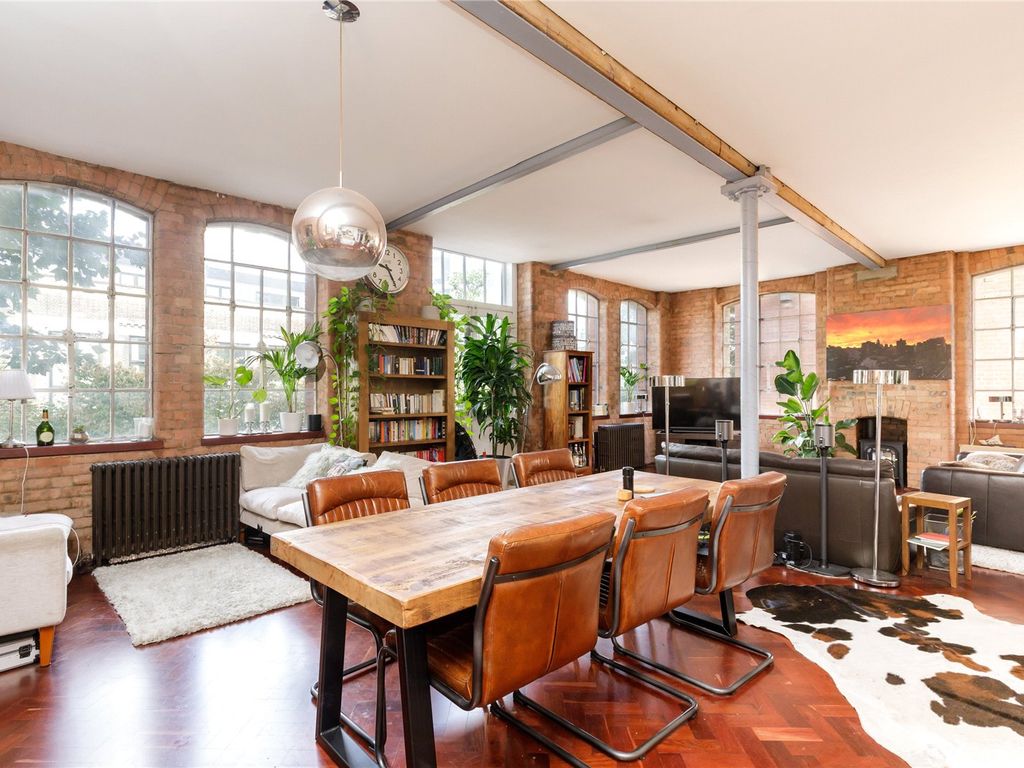 2 bed flat to rent in Tower Bridge Road, London SE1 Zoopla