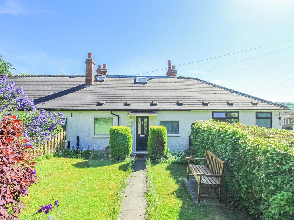 2 bed semidetached bungalow for sale in Jenkin Road, Horbury