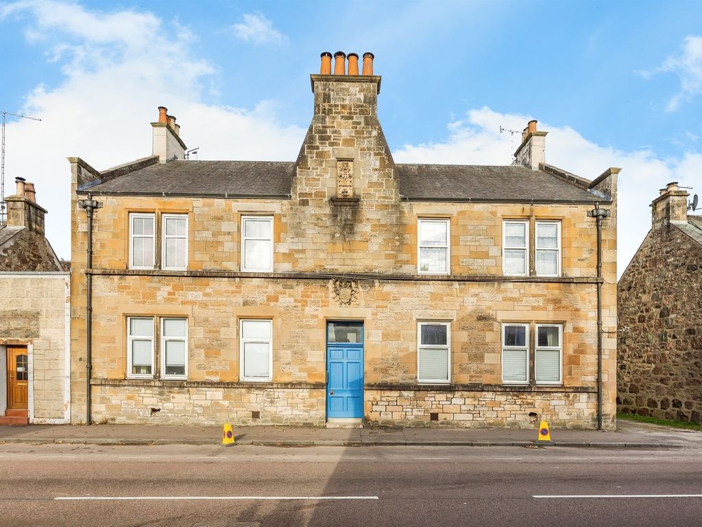 2 bed flat for sale in Main Street, Callander FK17, £115,000 Zoopla