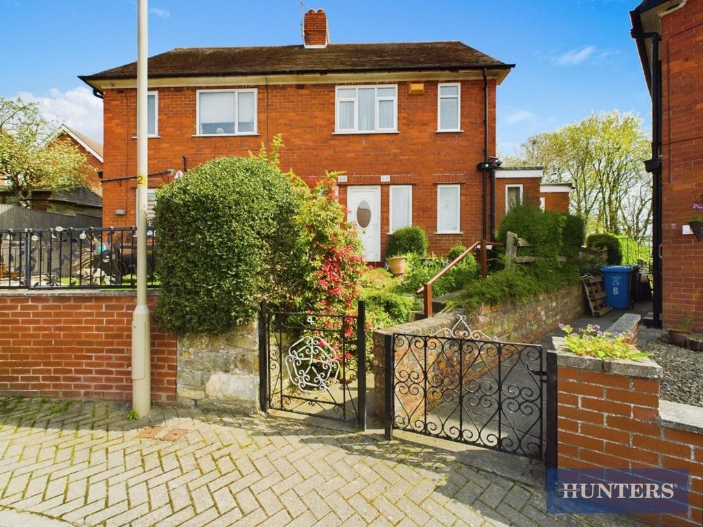 3 bed semidetached house for sale in Woodland Place, Scarborough YO12