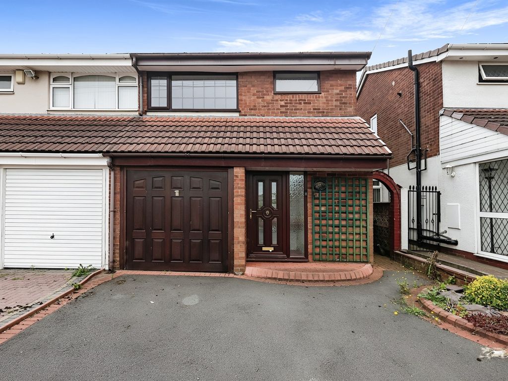 3 bed semidetached house for sale in Manor Gardens, Stechford