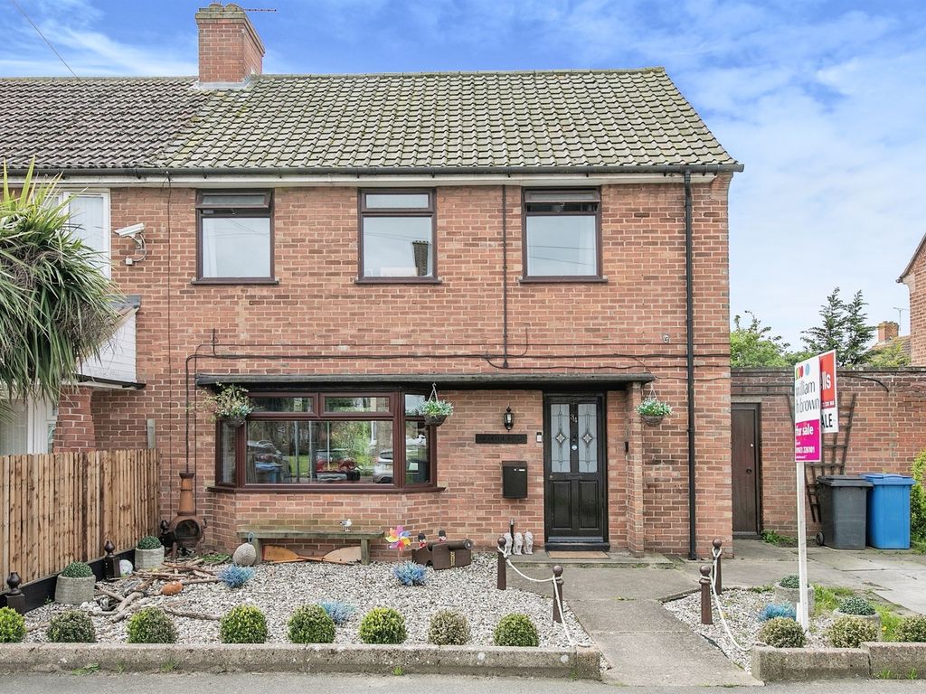 3 bed semidetached house for sale in Defoe Road, Ipswich IP1 Zoopla