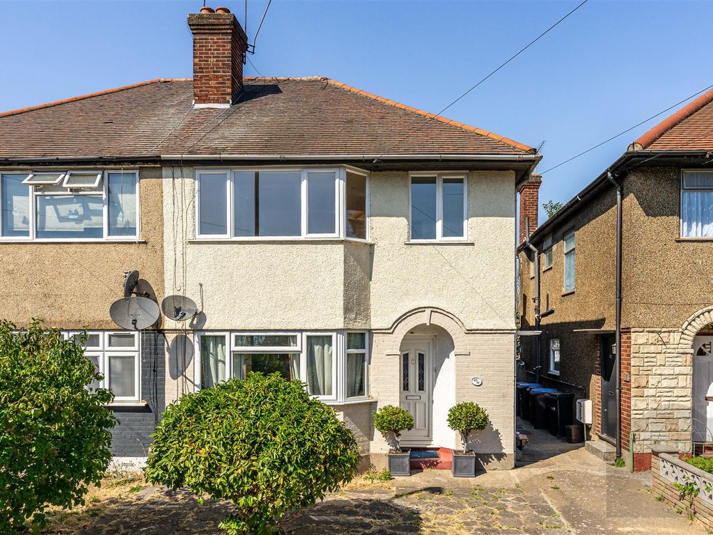 2 bed for sale in Osborne Road, Enfield EN3 Zoopla