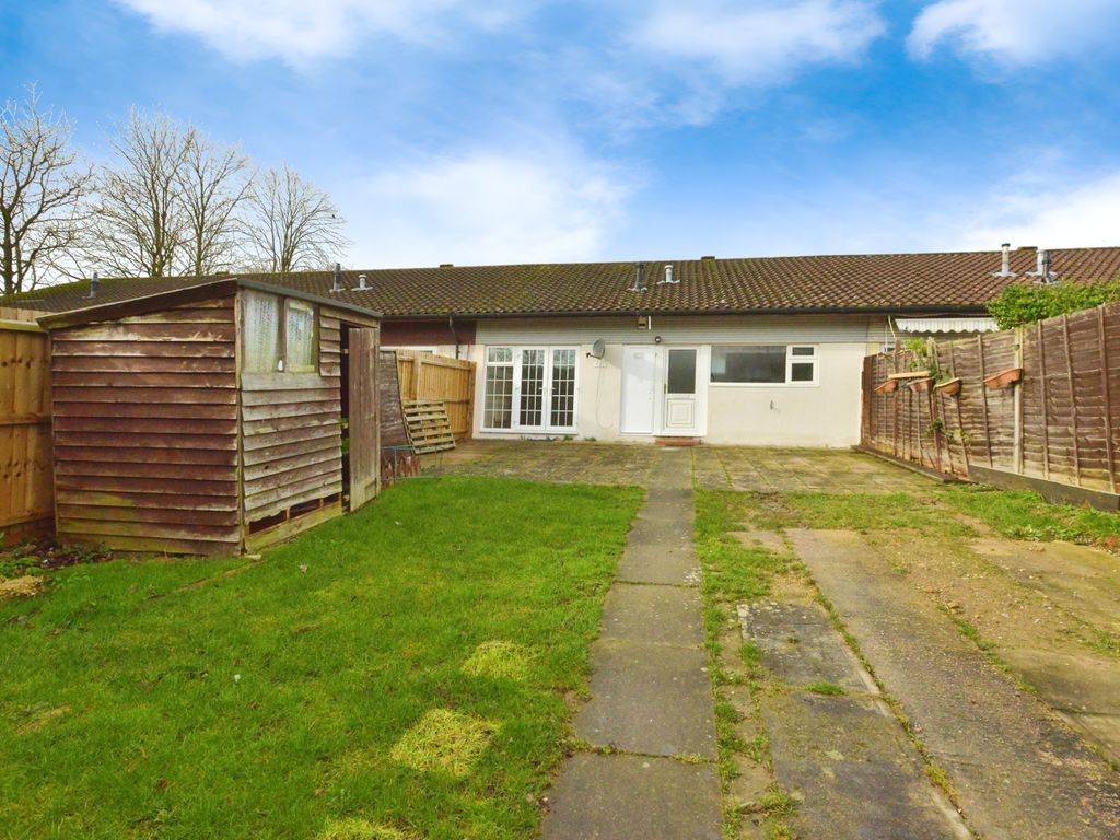 3 bed bungalow for sale in Daniels Welch, Coffee Hall, Milton Keynes