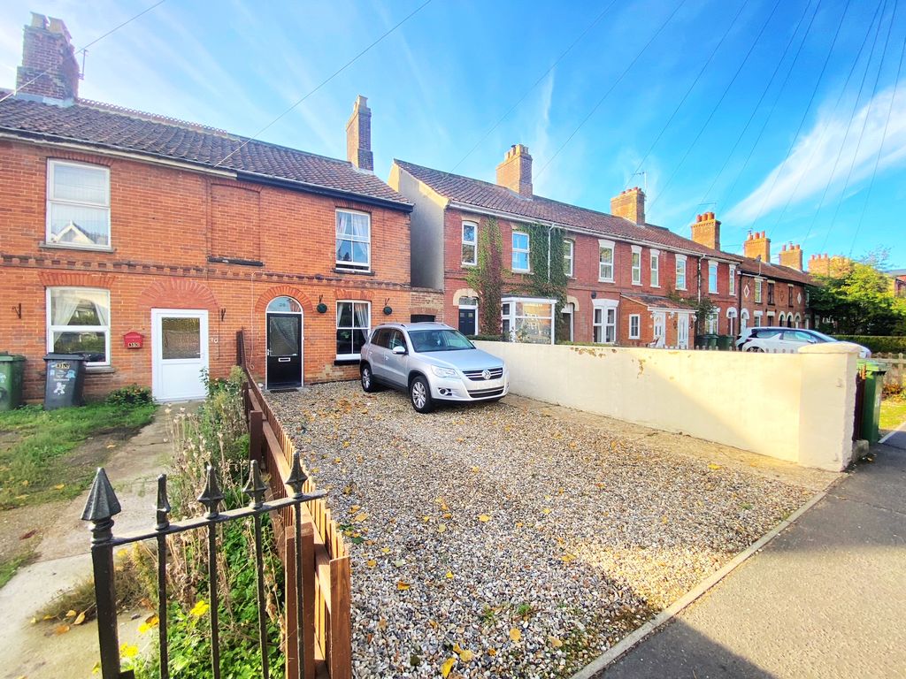3 bed terraced house for sale in Norwich Road, Dereham NR20, £210,000