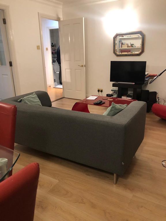 Chamberlin House, 126 Westminister Bridge, North Lambeth, London SE1  