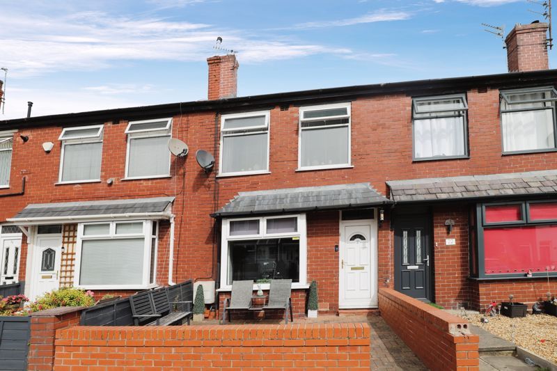 3 bed terraced house for sale in Robert Street, Bury BL8, £175,000 Zoopla