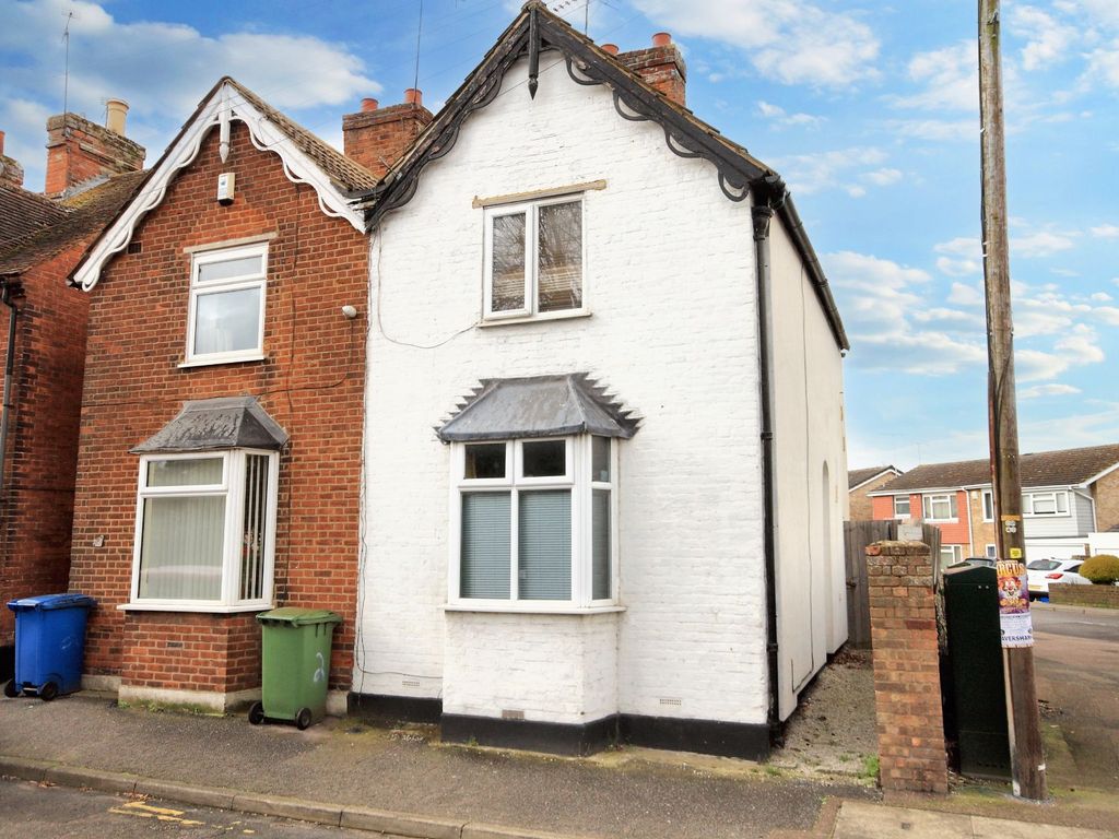 2 bed semidetached house for sale in Ospringe Road, Faversham ME13, £265,000 Zoopla
