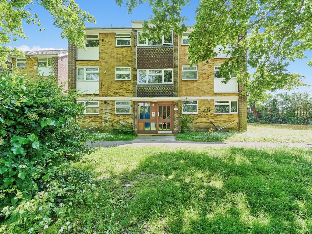 1 bed flat for sale in Pigeon Lane, Hampton Hill, Hampton TW12 Zoopla