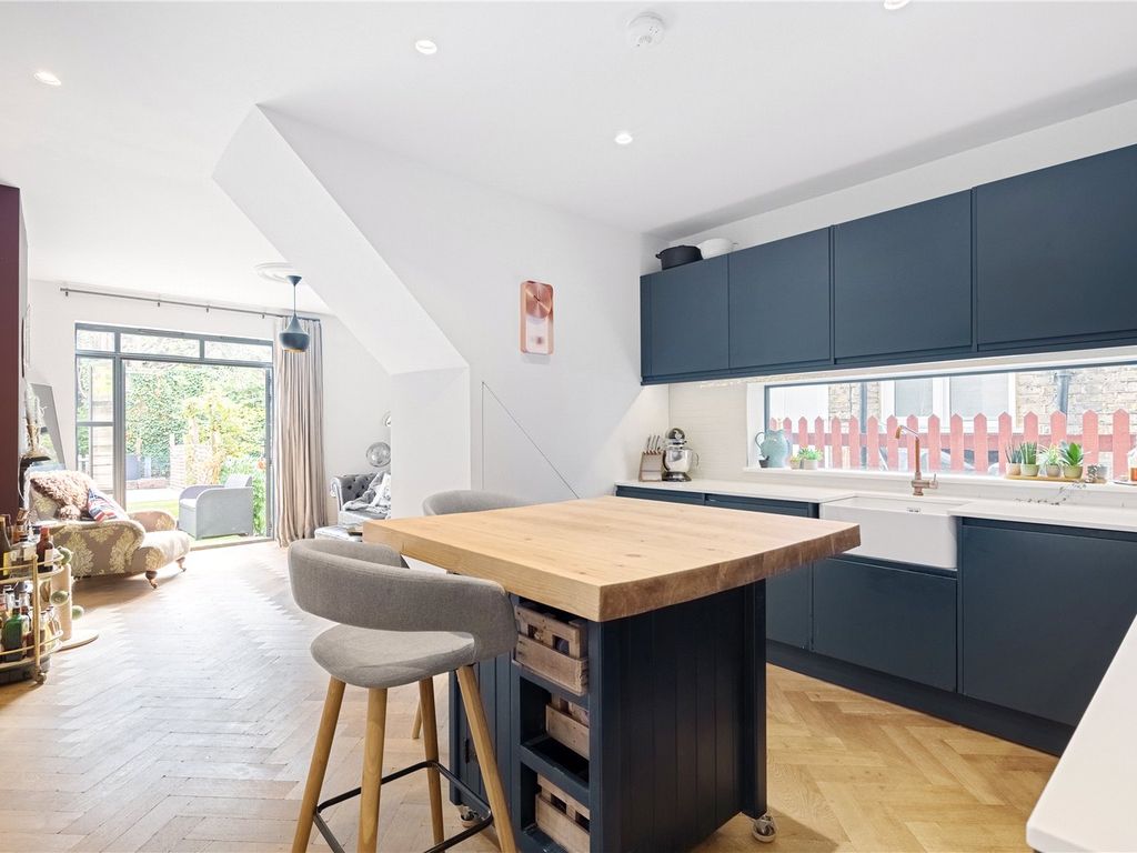 2 bed for sale in Clive Road, West Dulwich SE21 Zoopla