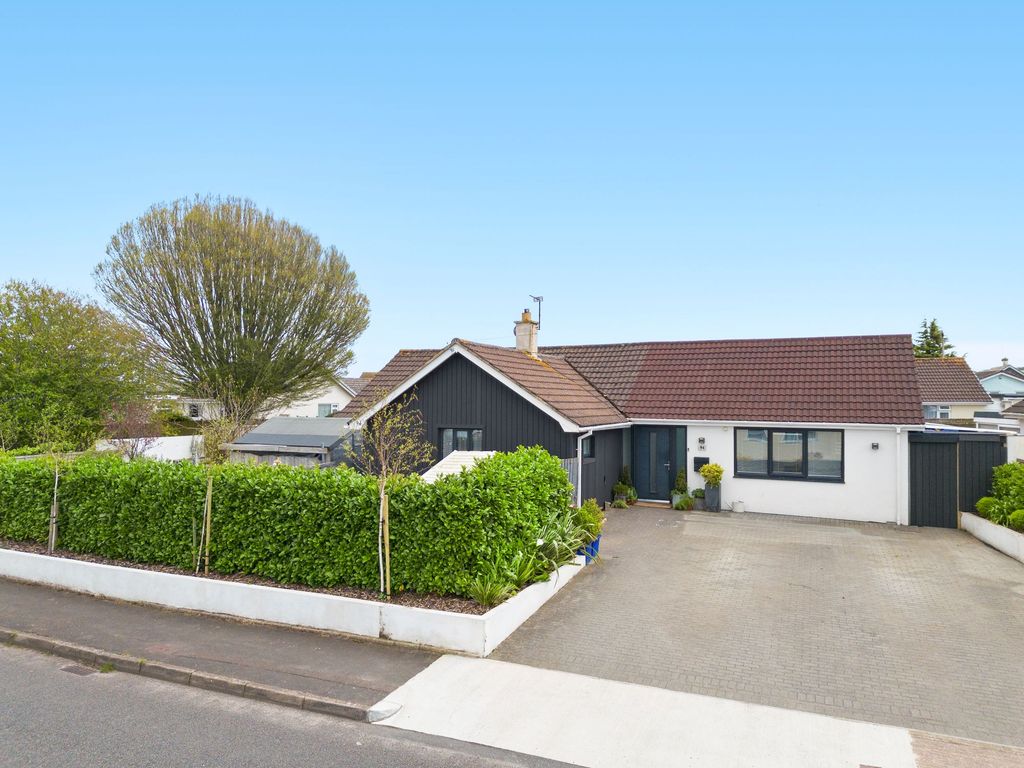3 bed detached bungalow for sale in North Boundary Road, Brixham TQ5, £