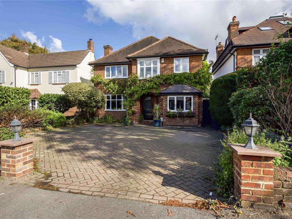 4 bed detached house for sale in Coombe Road, New Malden KT3 Zoopla