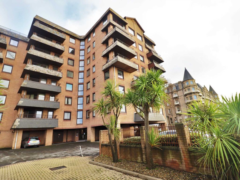 2 bed flat for sale in Carlton Mansions South, WestonSuperMare BS23