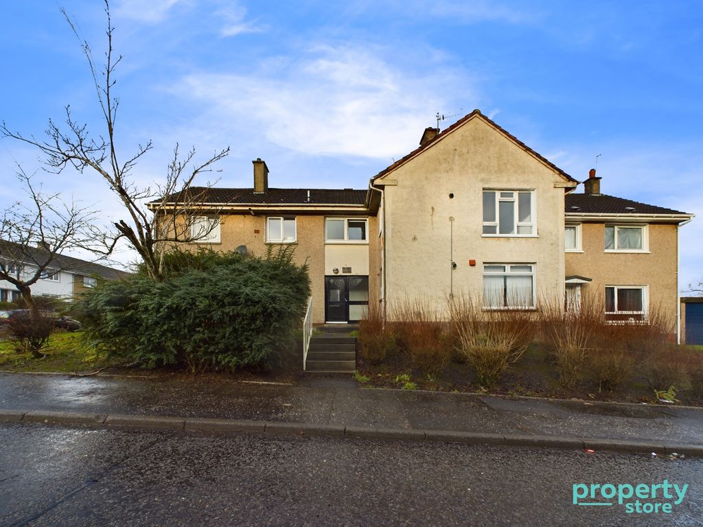 1 bed flat for sale in Elphinstone Crescent, East Kilbride, South