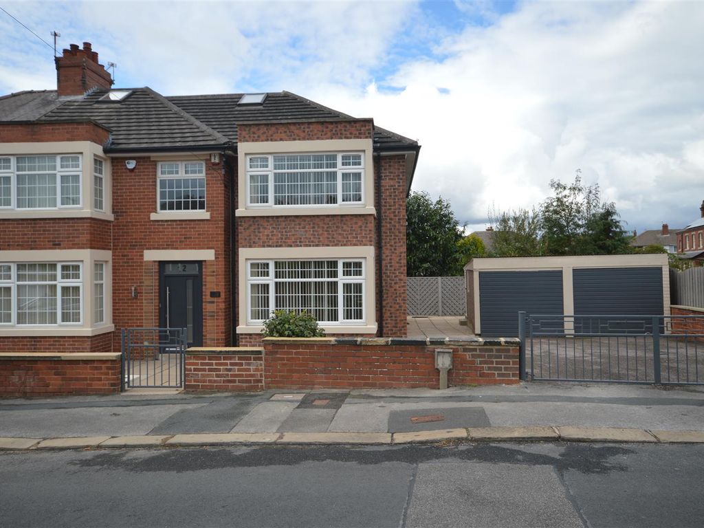5 bed semidetached house to rent in Cyprus Street, Wakefield WF1 Zoopla
