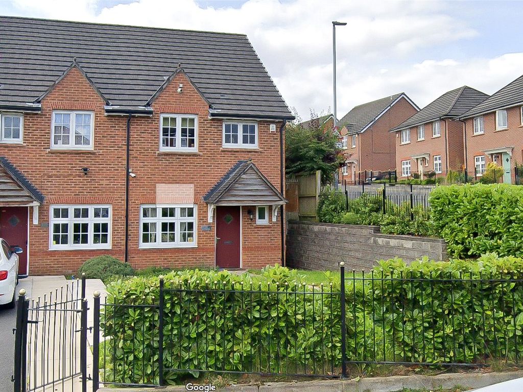 3 bed semidetached house for sale in Hanson Road, Manchester M40, £
