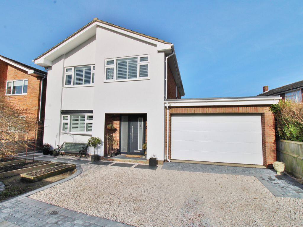 4 bed detached house for sale in Plover Close, Stubbington, Fareham
