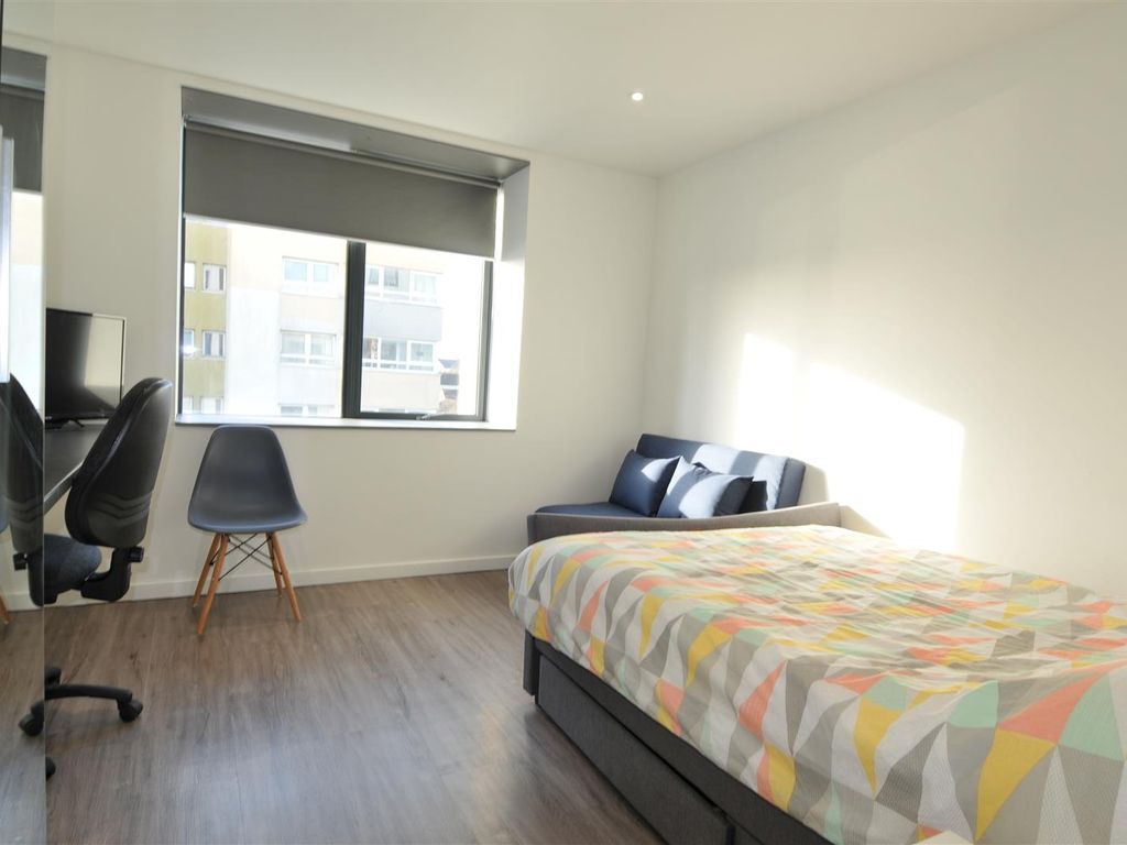 2 bed flat to rent in Mayflower Street, Plymouth PL1 Zoopla