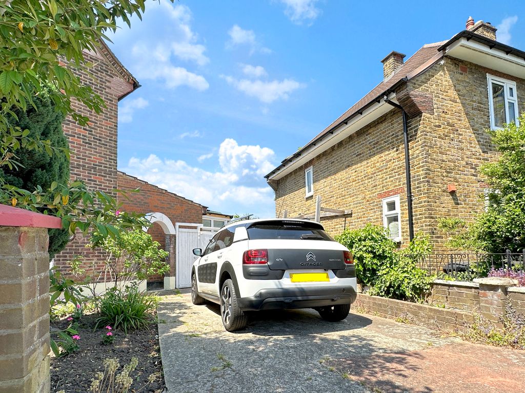 1 bed end terrace house for sale in Bellingham Green, London SE6 Zoopla